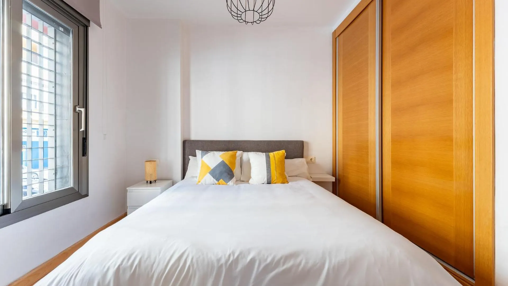 Ct 378 - Faro'S Malaga Citycenter - Cityapartment For 4 With Parking 0*,  إسبانيا