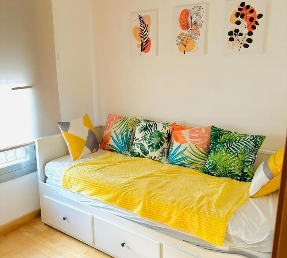 Ct 378 - Faro'S Malaga Citycenter - Cityapartment For 4 With Parking شقة