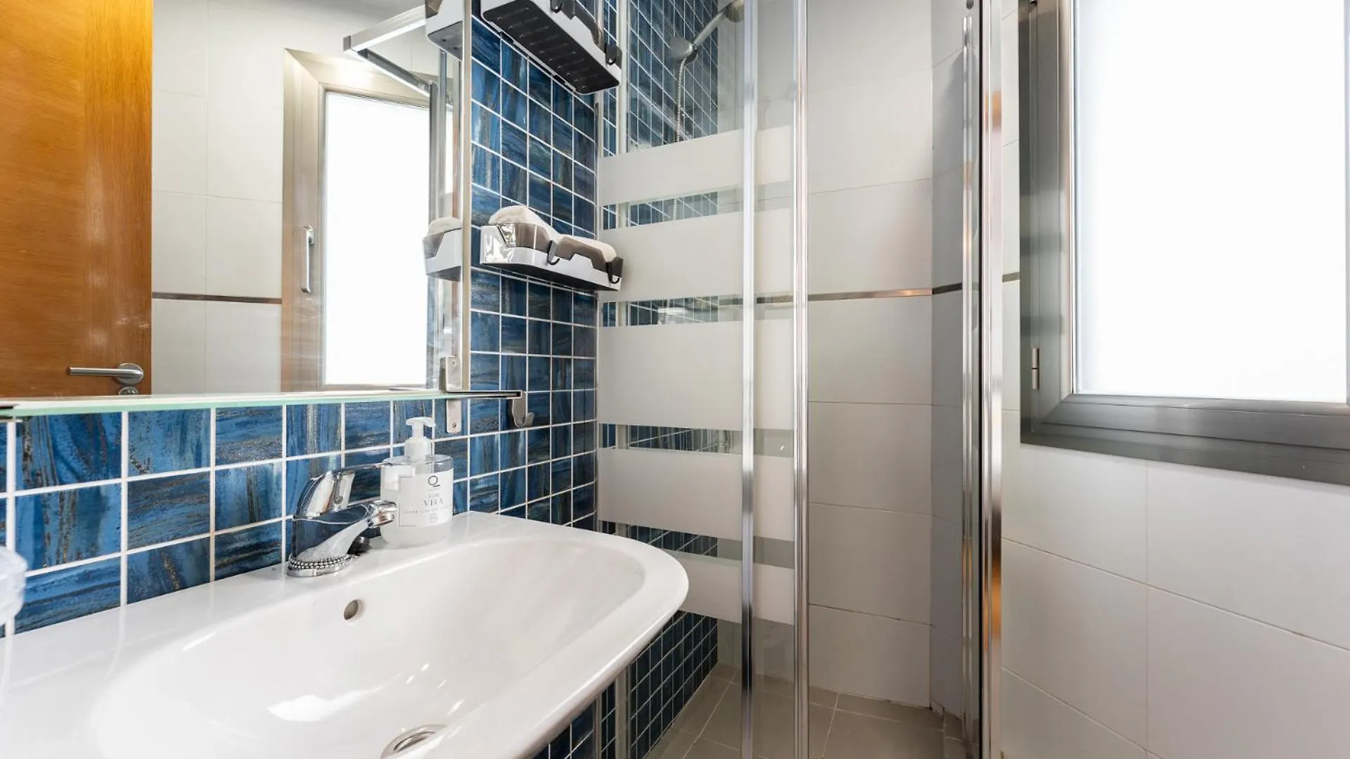 Ct 378 - Faro'S Malaga Citycenter - Cityapartment For 4 With Parking 0*,  إسبانيا